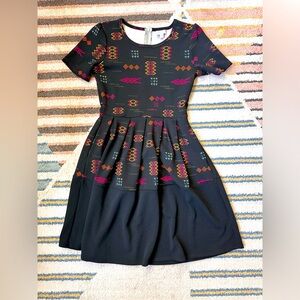 Lularoe Amelia southwestern print dress size M